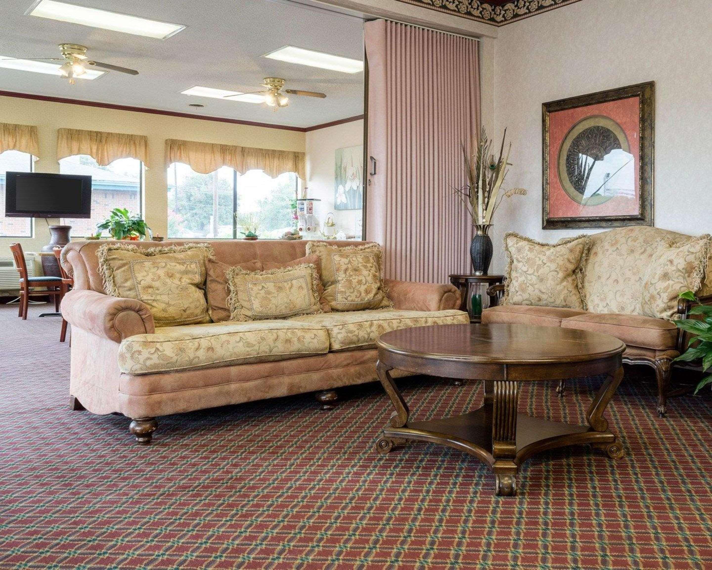 Rodeway Inn Greenwood Extérieur photo