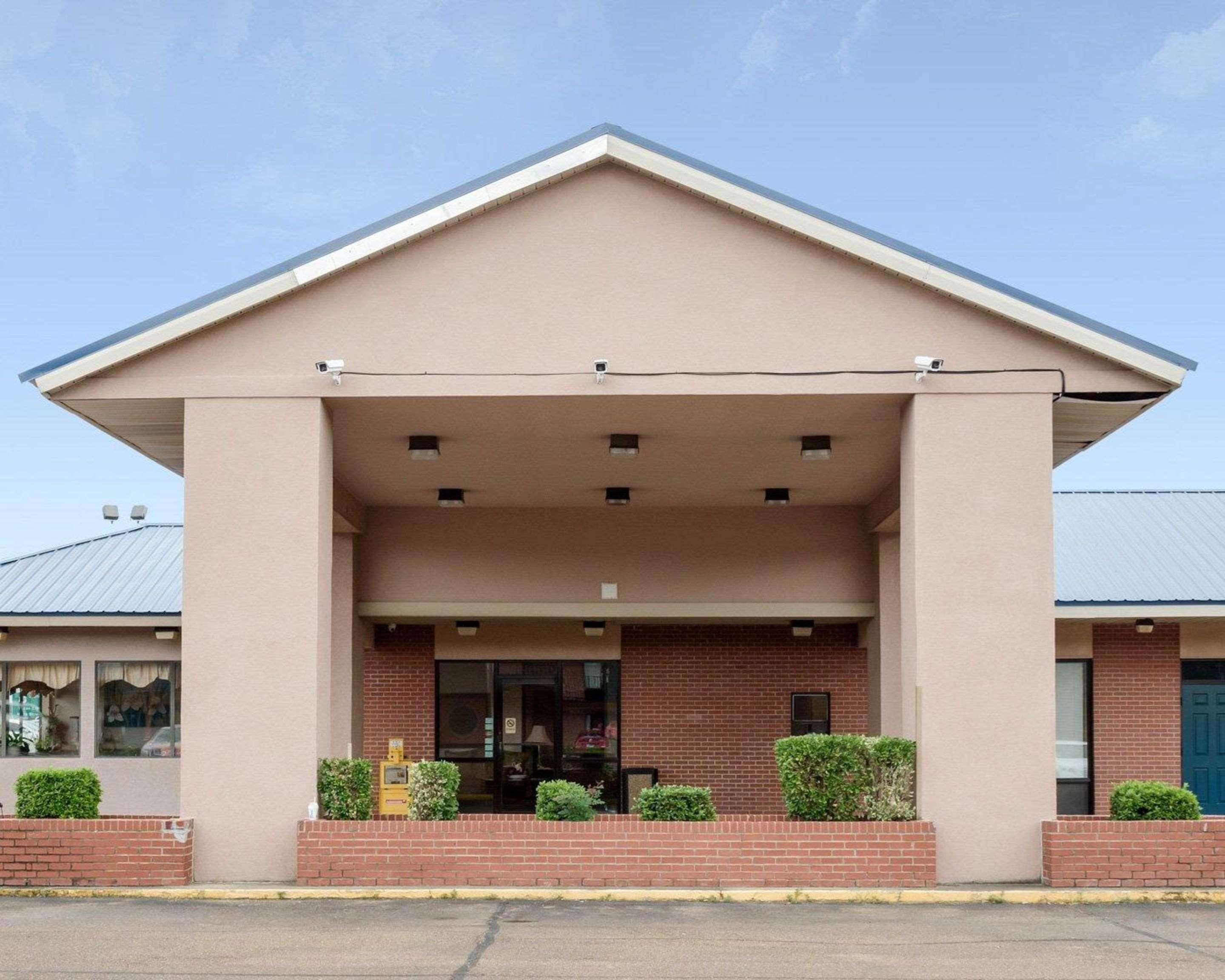 Rodeway Inn Greenwood Extérieur photo