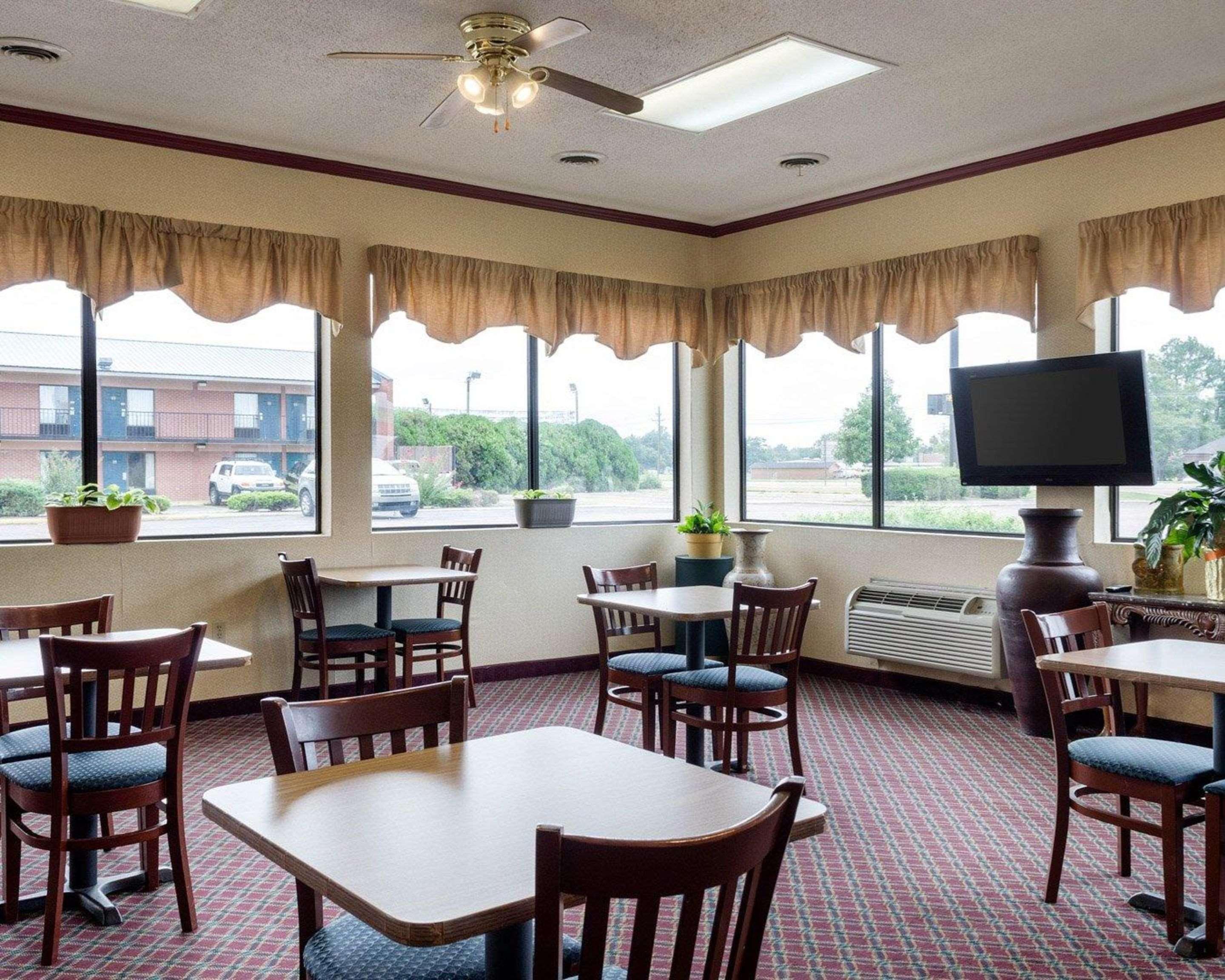 Rodeway Inn Greenwood Extérieur photo
