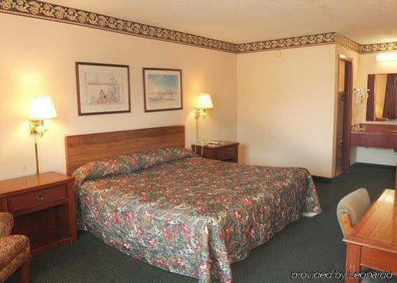 Rodeway Inn Greenwood Extérieur photo